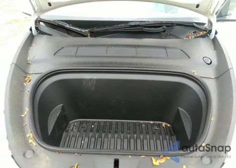 2022 Tesla Model Y Performance Dual Motor All-Wheel Drive from USA, damaged, VIN 7SAYGDEF0NF373523